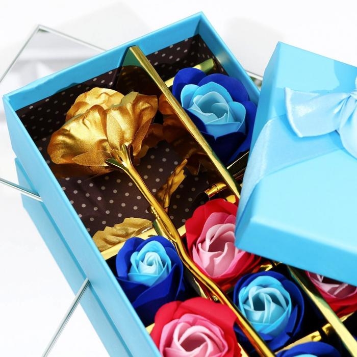 Мыльные розочки цветных оттенков и золотая роза, набор 11 шт Мыльные розочки цветных оттенков и золотая роза, набор 11 шт