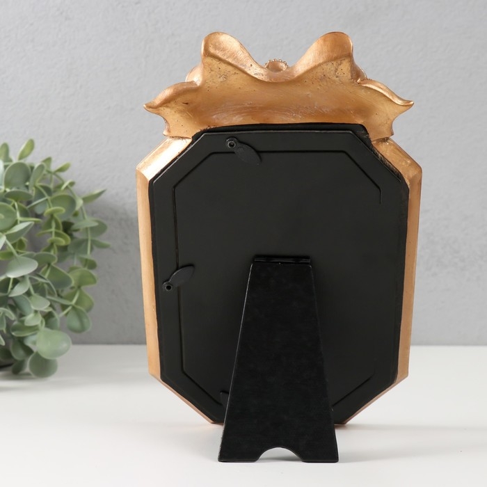 Фоторамка полистоун 10х15 см Фоторамка полистоун 10х15 см "Эсмеральда. Бант" песочное золото 14х2,5х22,5 см