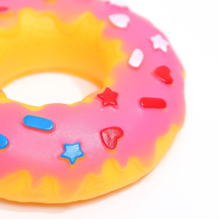 Игрушка пищащая Игрушка пищащая "Пончик" для собак, 8,5 см, розовая