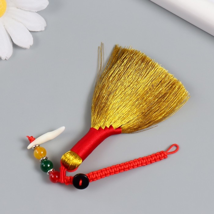 Подвеска текстиль Подвеска текстиль "Золотая метла с клыком. Иероглиф - Счастье" 14,5 см