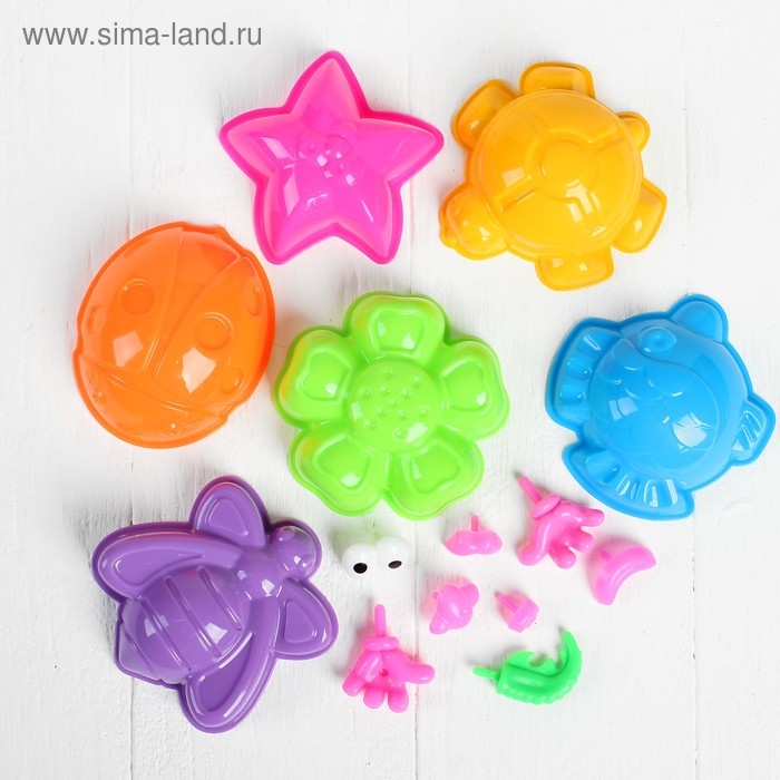 Космический песок сиреневый, 1 кг + песочница: 60,5×47 см + формочки Космический песок сиреневый, 1 кг + песочница: 60,5×47 см + формочки