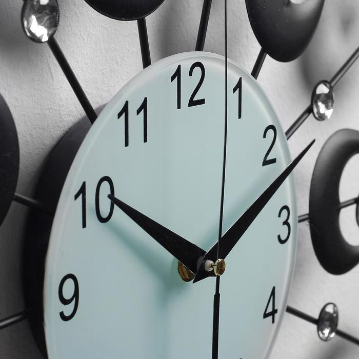 Часы настенные, серия: Ажур,  Часы настенные, серия: Ажур, "Чёрные лепестки", плавный ход, d-15 см, 47 х 47 см