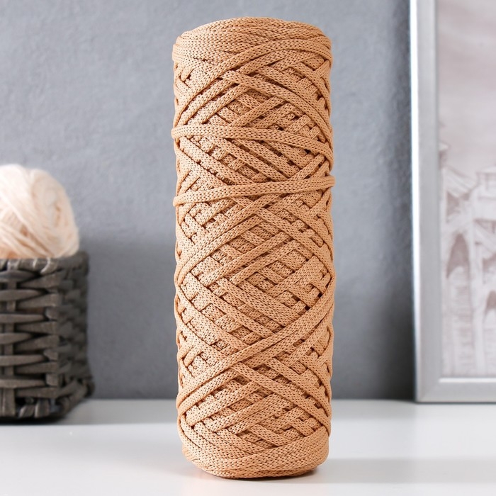 Шнур для вязания 100% полиэфир, ширина 3 мм 100м (карамель) Шнур для вязания 100% полиэфир, ширина 3 мм 100м (карамель)