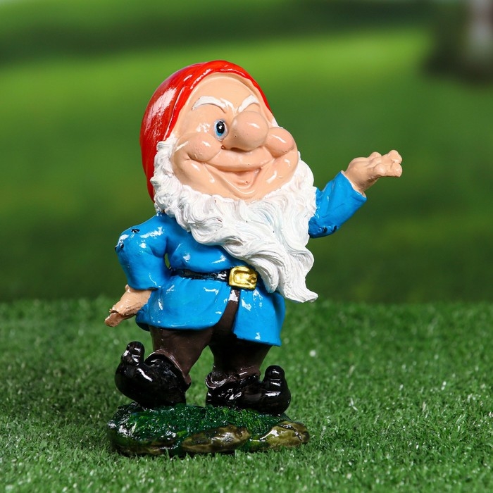 Садовая фигура  Садовая фигура "Гном руки в разные стороны" 13х10х17см