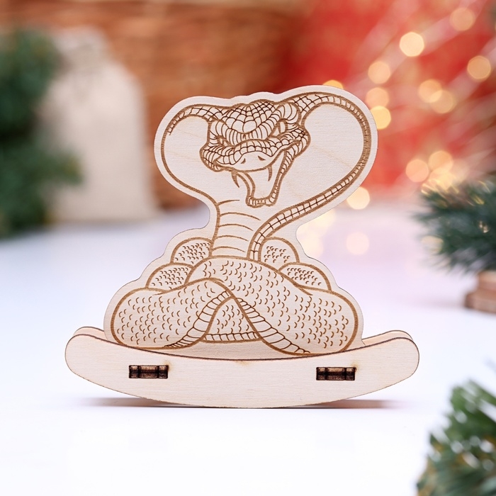 Новый год. Сувенир символ года качалка Новый год. Сувенир символ года качалка "Кобра", 9,7 х 9 х 2 см