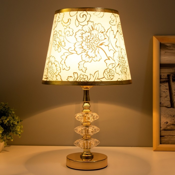 Настольная лампа Настольная лампа "Мартина" Е27 40Вт золото 20х20х40 см RISALUX