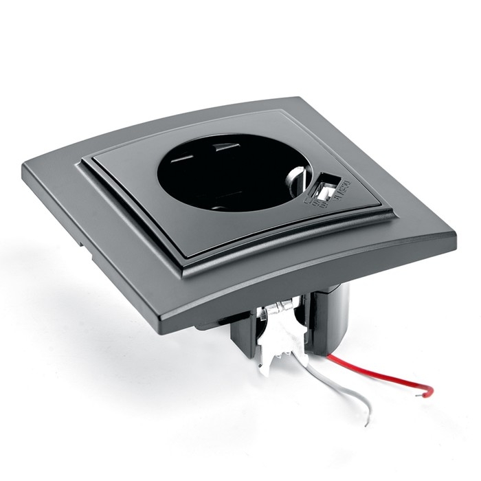 Розетка 1-местная с/з 250В, 16А с защитной шторкой и с USB, STEKKER Эрна,PST16-9011-03,черны 1022447 Розетка 1-местная с/з 250В, 16А с защитной шторкой и с USB, STEKKER Эрна,PST16-9011-03,черны 1022447