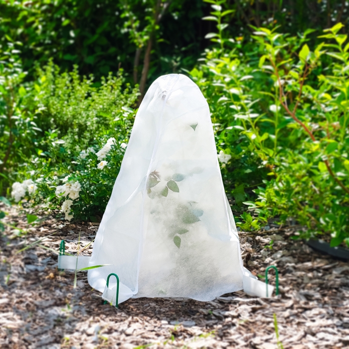 Чехол для растений, с петлями, 50 × 50 см, спанбонд с УФ-стабилизатором, плотность 60 г/м² Чехол для растений, с петлями, 50 × 50 см, спанбонд с УФ-стабилизатором, плотность 60 г/м²