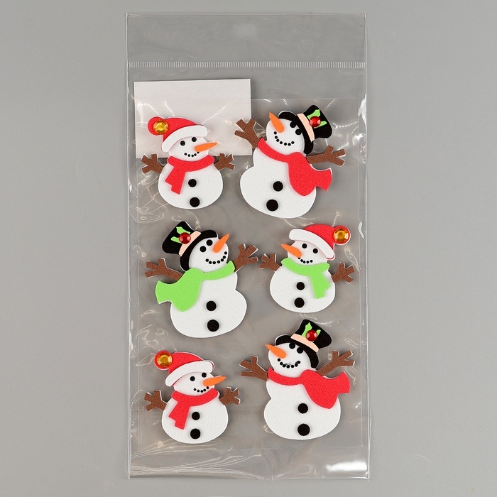 Набор наклеек из EVA  Набор наклеек из EVA "Снеговики", 6 шт