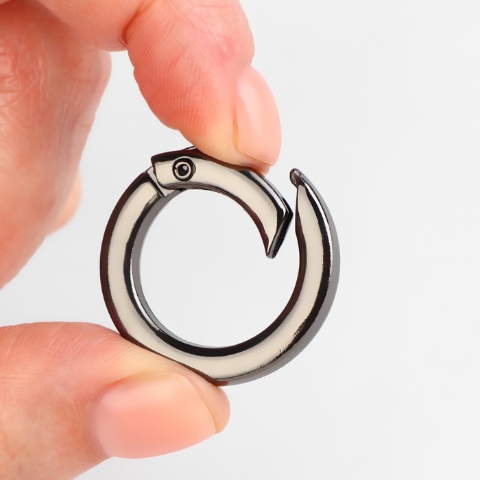 Кольцо-карабин плоский, d = 20/28 мм, толщина - 4 мм, 5 шт, цвет чёрный никель Кольцо-карабин плоский, d = 20/28 мм, толщина - 4 мм, 5 шт, цвет чёрный никель