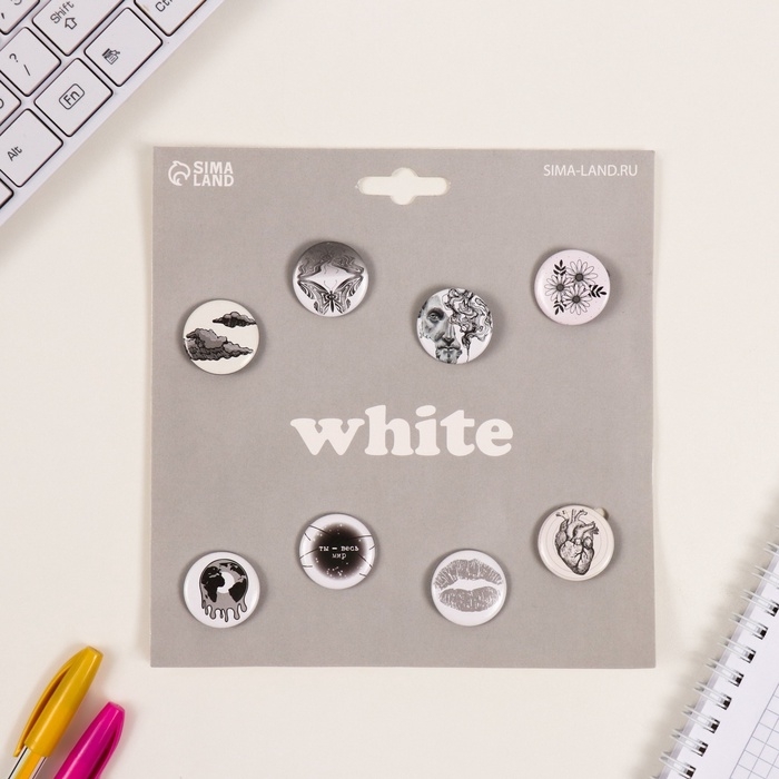 Значки закатные набор 8 шт d=25 мм Значки закатные набор 8 шт d=25 мм "Белые" 16,5х17 см