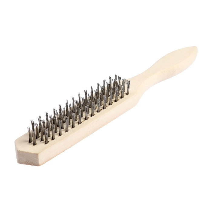 Щетка металлическая ручная ЛОМ, деревянная рукоятка, 4-рядная Щетка металлическая ручная ЛОМ, деревянная рукоятка, 4-рядная