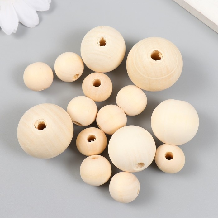 Набор деревянных неокрашенных бусин МИКС-3 (15,20,25 мм) 15 шт Набор деревянных неокрашенных бусин МИКС-3 (15,20,25 мм) 15 шт