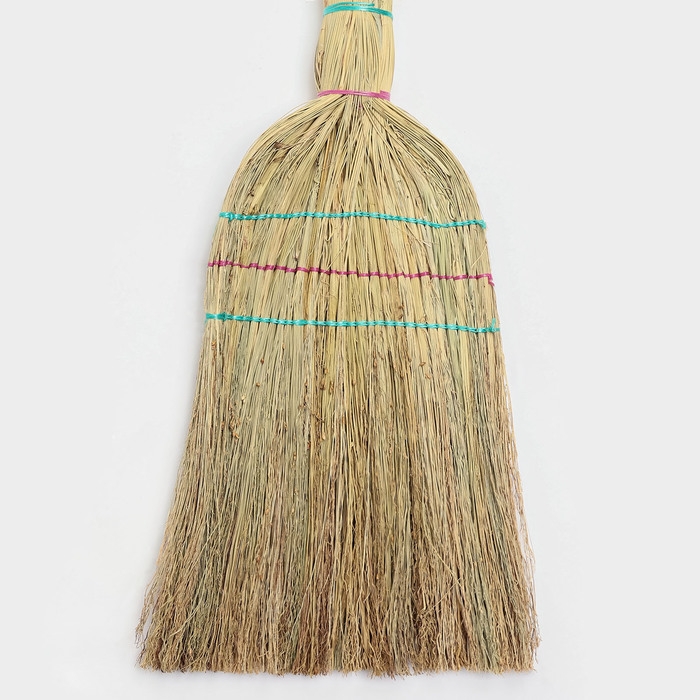 Веник 3-х прошивной «Сорго», усиленный, с петлей, 350 гр, 95 см Веник 3-х прошивной «Сорго», усиленный, с петлей, 350 гр, 95 см