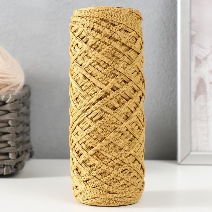 Шнур для вязания 100% полиэфир, ширина 3 мм 100м (золото) Шнур для вязания 100% полиэфир, ширина 3 мм 100м (золото)