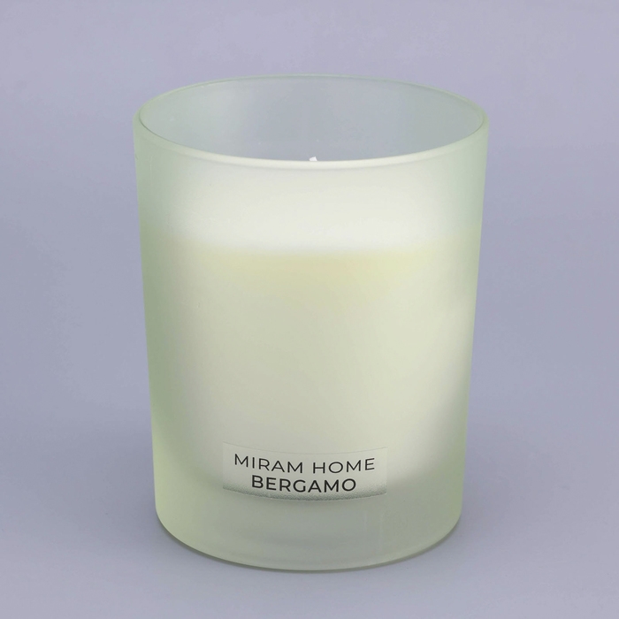 Свеча ароматическая в стекле  Свеча ароматическая в стекле "BERGAMO", табак, бергамот и ваниль, 200 г