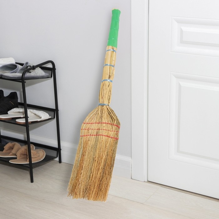 Веник узбекский из сорго СУПЕРЦЕНА 3х-прошивной средний, 81-86 см, (фасовка 50шт.) Веник узбекский из сорго СУПЕРЦЕНА 3х-прошивной средний, 81-86 см, (фасовка 50шт.)