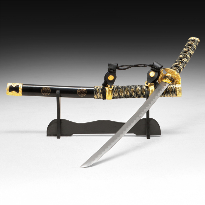 Сувенирное оружие Сувенирное оружие "Катана Хикэру" 78 см, чёрная с золотом, на подставке