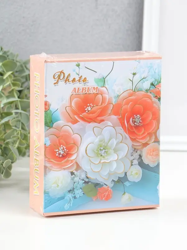 Фотоальбом на 40 фото 10х15 см "Букет с хризантемами" в коробке 4,5х14х17 см