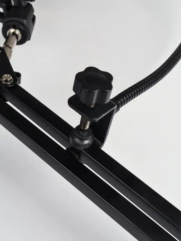 Микрофон конденсаторный Music Life золотой: кабель, ветрозащита, стойка