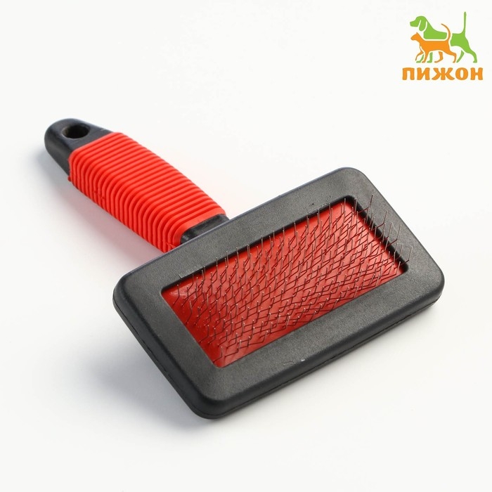 Пуходерка  Пуходерка "Риф" без капель с резиновой ручкой, средняя, 10 х 14 см, чёрно-красная