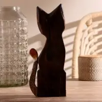 Интерьерный сувенир "Кошка с красными вставками" 30 см Интерьерный сувенир "Кошка с красными вставками" 30 см