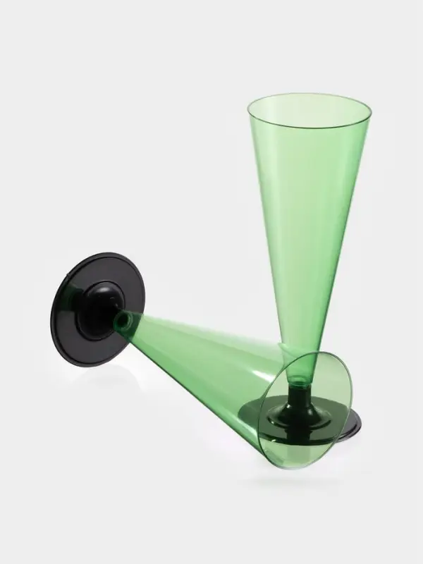 Фужер одноразовый «Конус», 150-180 мл, зелёный