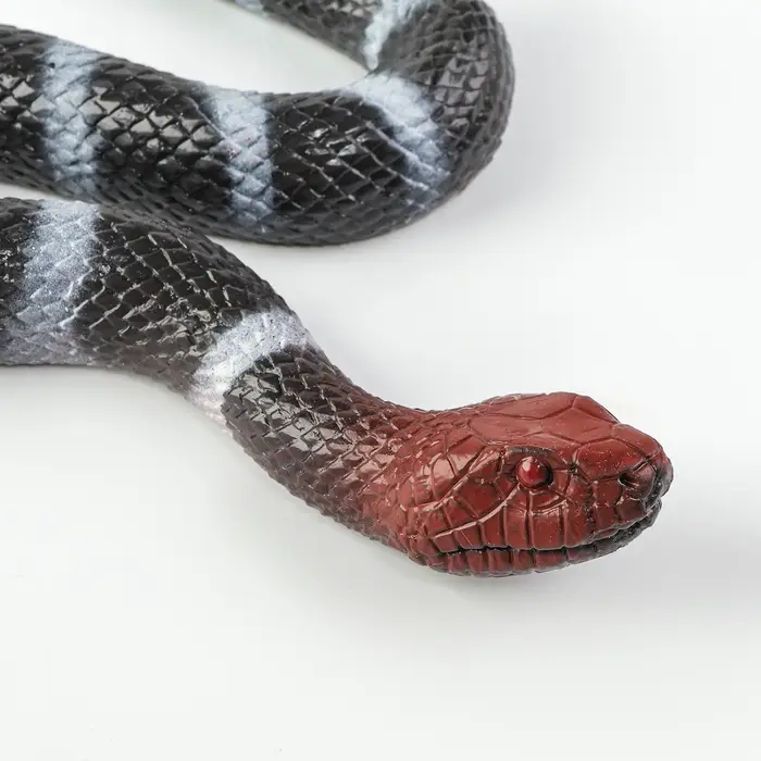 Резиновая игрушка &laquo;Змея. Уж&raquo;