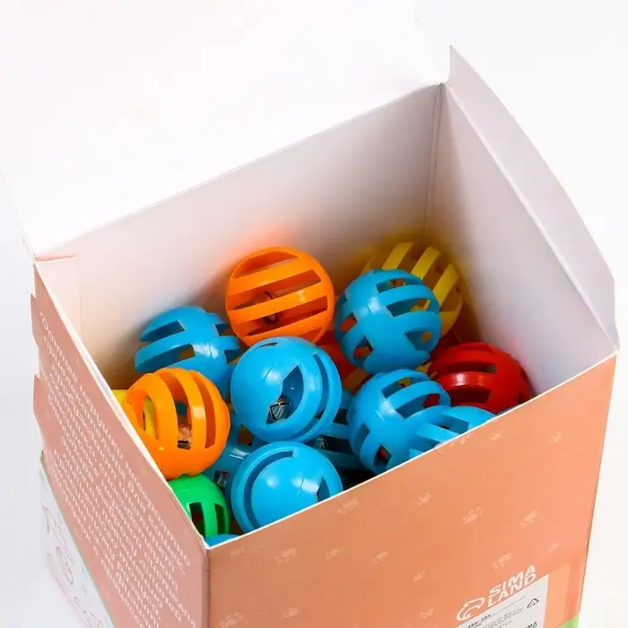 Шарик для кошек с бубенчиком Шарик для кошек с бубенчиком "Футбол", 3,8 см, фасовка 60 шт, микс цветов