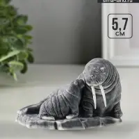 Фигурка &laquo;Самка моржа с детёнышем&raquo;, 5.7 см