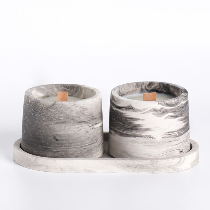 Свеча в бетоне на подставке  Свеча в бетоне на подставке "Лофт", соевый воск, деревянный фитиль, черно-белая