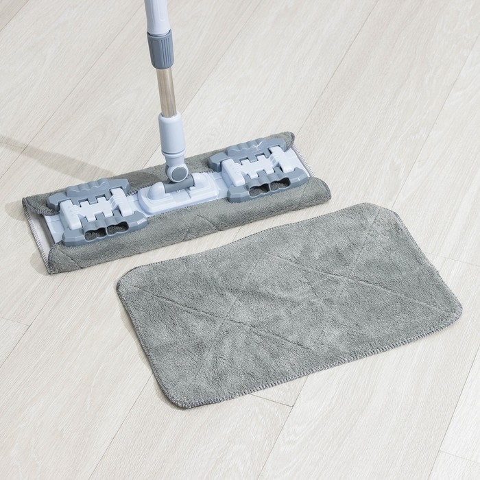 Швабра для мытья пола плоская Доляна, 2 насадки из микрофибры, телескопическая стальная ручка, 41×15×92(136) см Швабра для мытья пола плоская Доляна, 2 насадки из микрофибры, телескопическая стальная ручка, 41×15×92(136) см