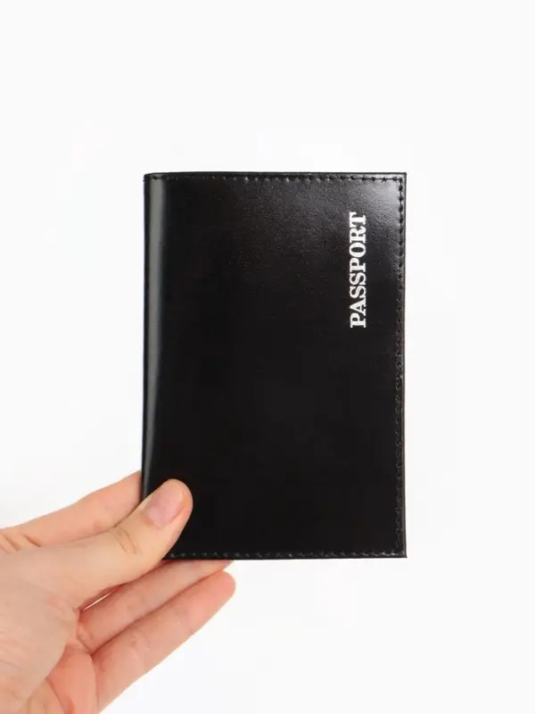 Обложка для паспорта, гладкая, натуральная кожа, тиснение фольгой, чёрная