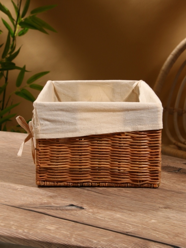 Корзинка прямоугольная с тканевым подкладом, 33х22х15 см, ротанг