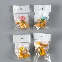 Сувенир полистоун "Заяц с яркой ромашкой" МИКС 2,5х3,8х4,4 см Сувенир полистоун "Заяц с яркой ромашкой" МИКС 2,5х3,8х4,4 см