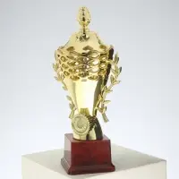 Кубок 184A, наградная фигура, золото, подставка пластик, 29 см
