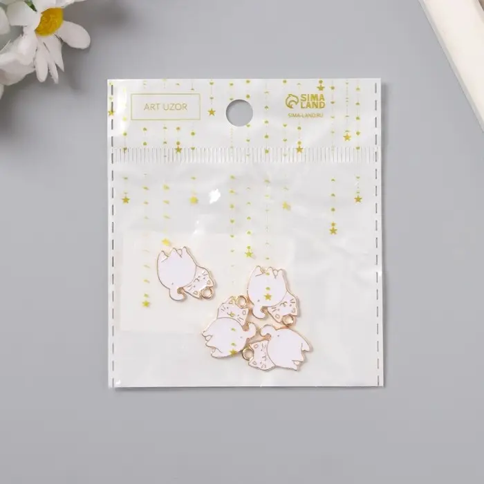 Декор для творчества металл, эмаль "Толстый белый кот" золото 2х1,4 см