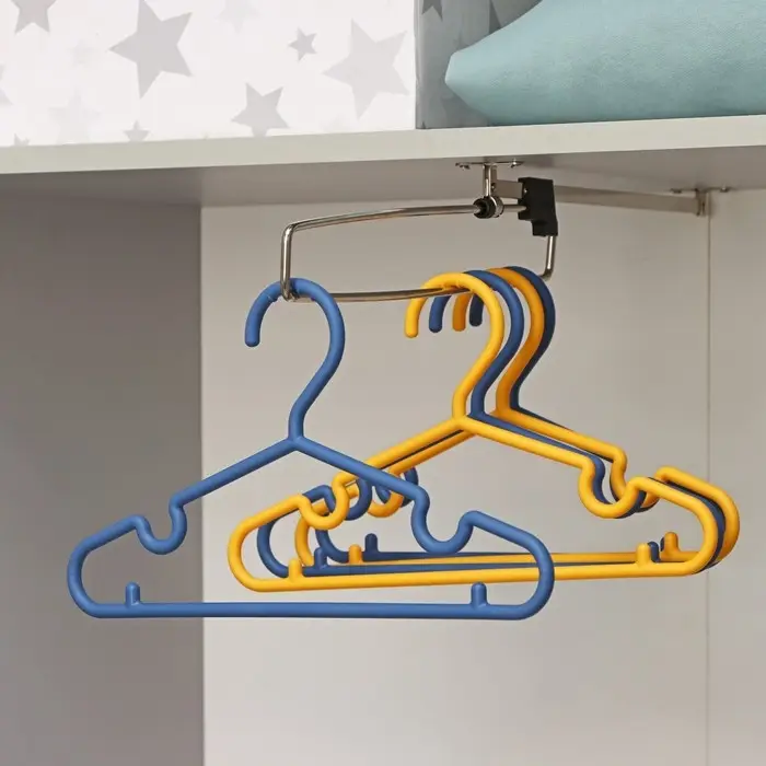 Плечики для одежды Доляна «Настроение», 29,5×17,5 см, цвет МИКС Плечики для одежды Доляна «Настроение», 29,5×17,5 см, цвет МИКС