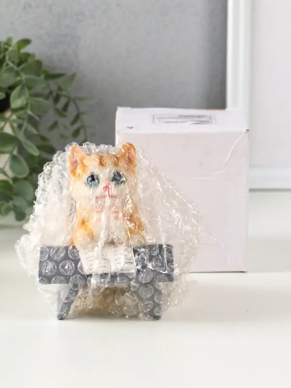 Фигурка полистоун &laquo;Котик с книгой за партой&raquo;, рыжий, 9&times;8.5&times;9.5 см