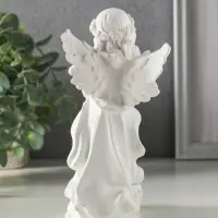 Сувенир полистоун свет "Белоснежная девушка-ангел с тортом" 7,6х8,5х16,3 см