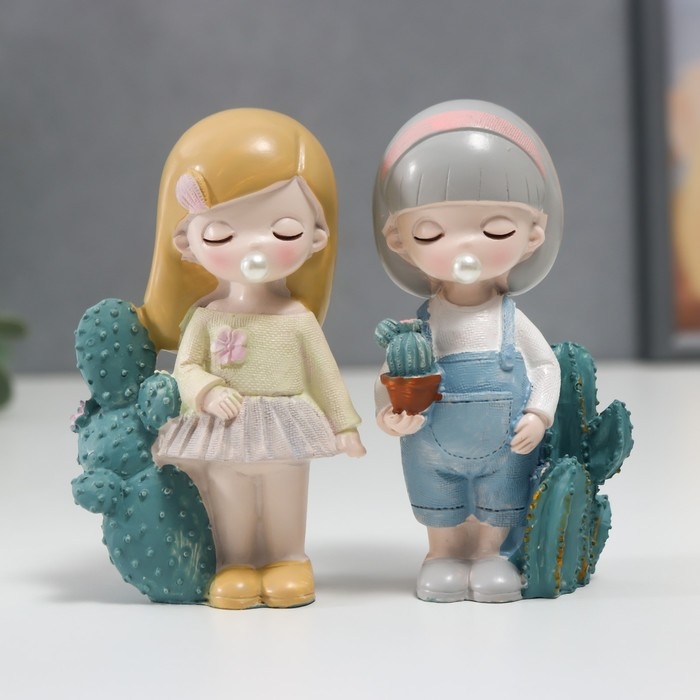 Сувенир полистоун  Сувенир полистоун "Малышка с пузырём и кактусами" МИКС 10х4х6 см