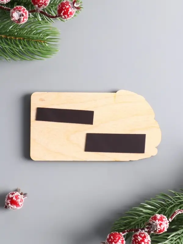 Магнит новогодний с календарём 2026 «Семейного благополучия», размер магнита 6×11 см