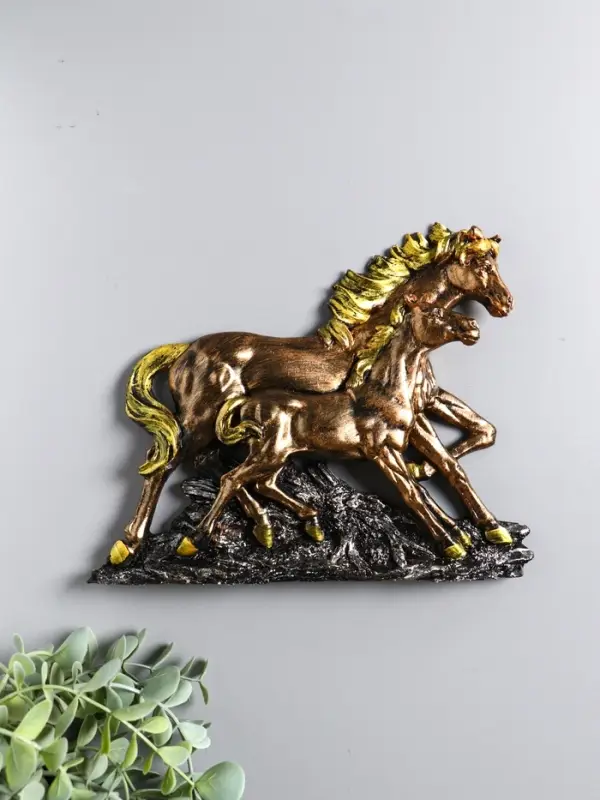 Панно  Панно "Лошадь с жеребенком" 21,5х17,5х3,5 см