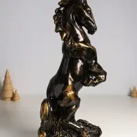 Копилка "Скульптура коня"  высота 45 см , античный Копилка "Скульптура коня"  высота 45 см , античный