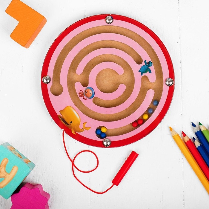 Лабиринт магнитный малый «Волчок» цвета МИКС Лабиринт магнитный малый «Волчок» цвета МИКС