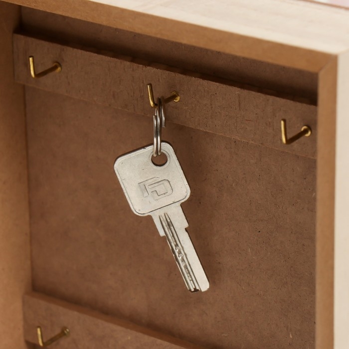 Ключница дерево 6 крючков Ключница дерево 6 крючков "Ключи" 26х20,3х5,5 см