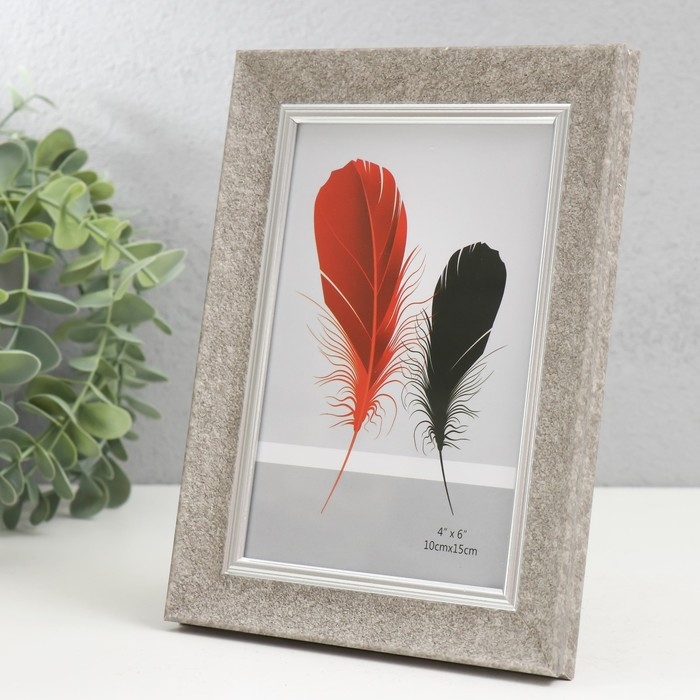 Фоторамка пластик 10х15 см Фоторамка пластик 10х15 см "Серая мраморная крошка" серебристая обводка 19х14 см