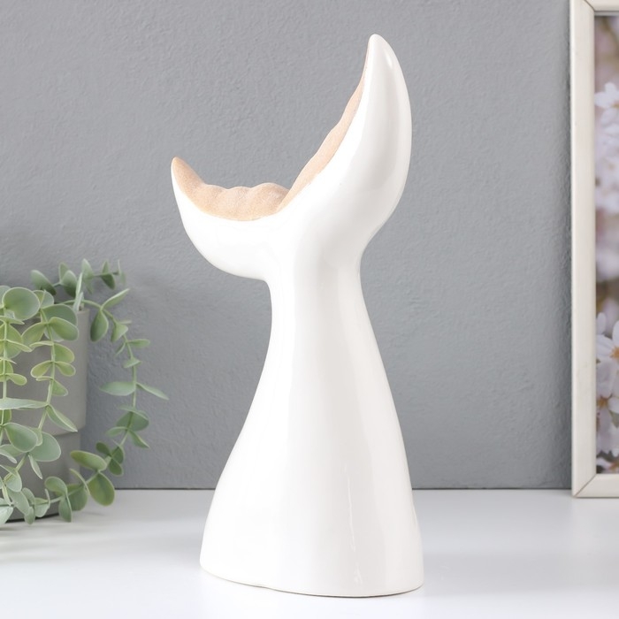 Сувенир керамика  Сувенир керамика "Хвост кита" песочно-белый 19,4х9,2х29 см