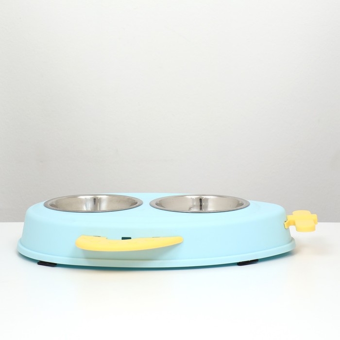 Миска металлическая двойная на пластиковом основании 34 х 28 х 5 см, голубая Миска металлическая двойная на пластиковом основании 34 х 28 х 5 см, голубая
