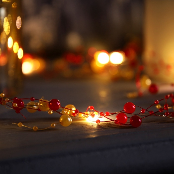 Гирлянда «Нить» 2 м роса с насадками «Гранатовый браслет», IP20, нить серебристая, 20 LED, батарейки AAx2 (не в комплекте), свечение тёплое белое